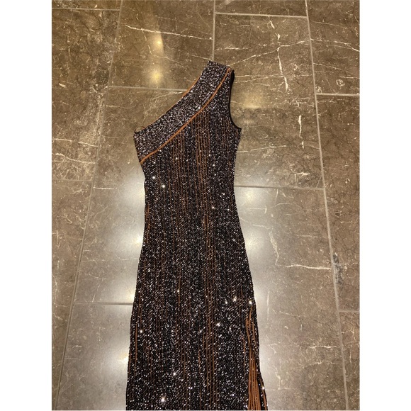 Missoni Black and Silver One-Shoulder Gown - Picture 9 of 9